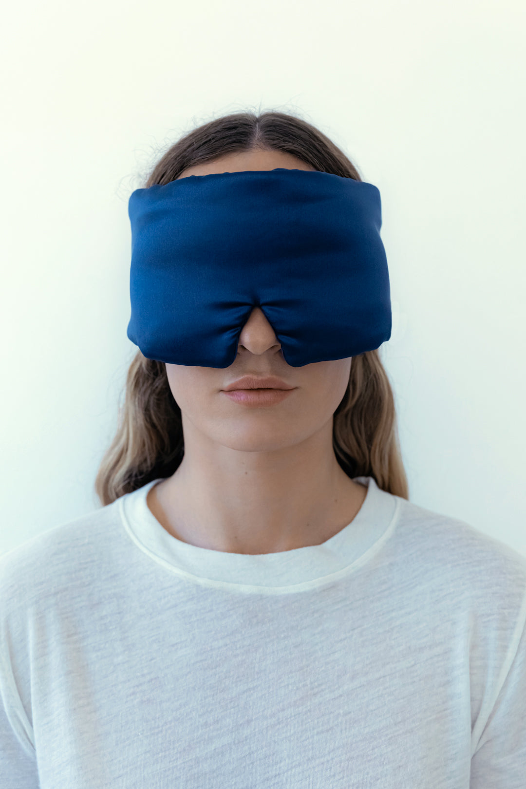 100% Silk Sleep Mask With Contoured Eye Cups